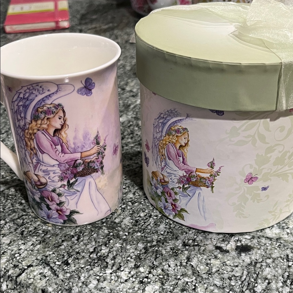 Angels Mug with Elegant Design